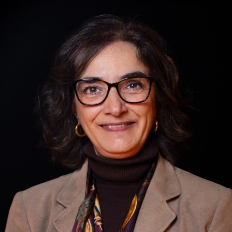 Elvira Fortunato